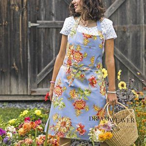 Dahlia Days Apron | Periwinkle | April Cornell